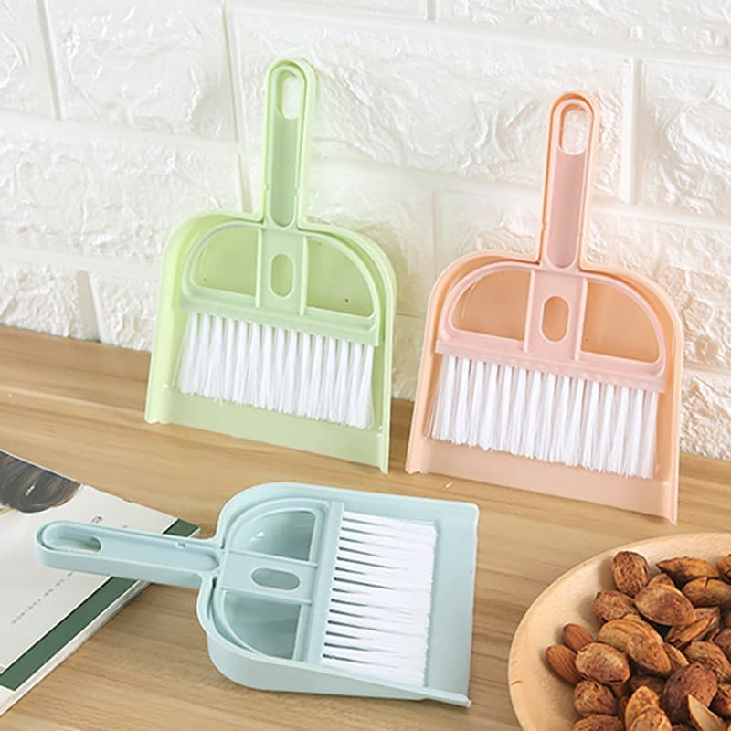 Small Broom Hamster Cage Cleaning Brush for Syrian Hamster, Rat, Rabbit Pet Cleaning Broom Small Pet Supplies