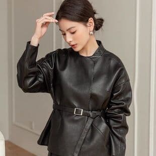 Hong Kong Style Retro Chanel-Inspired Leather Jacket for Women, Short Trendy Spring/Autumn Faux Leather Coat, Petite Flattering Chic
