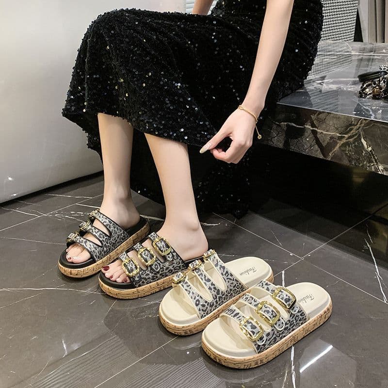 Women's Square Buckle Sandals, Retro Flat One-Strap, 2025 Summer New Thick Sole Leopard Print Slippers