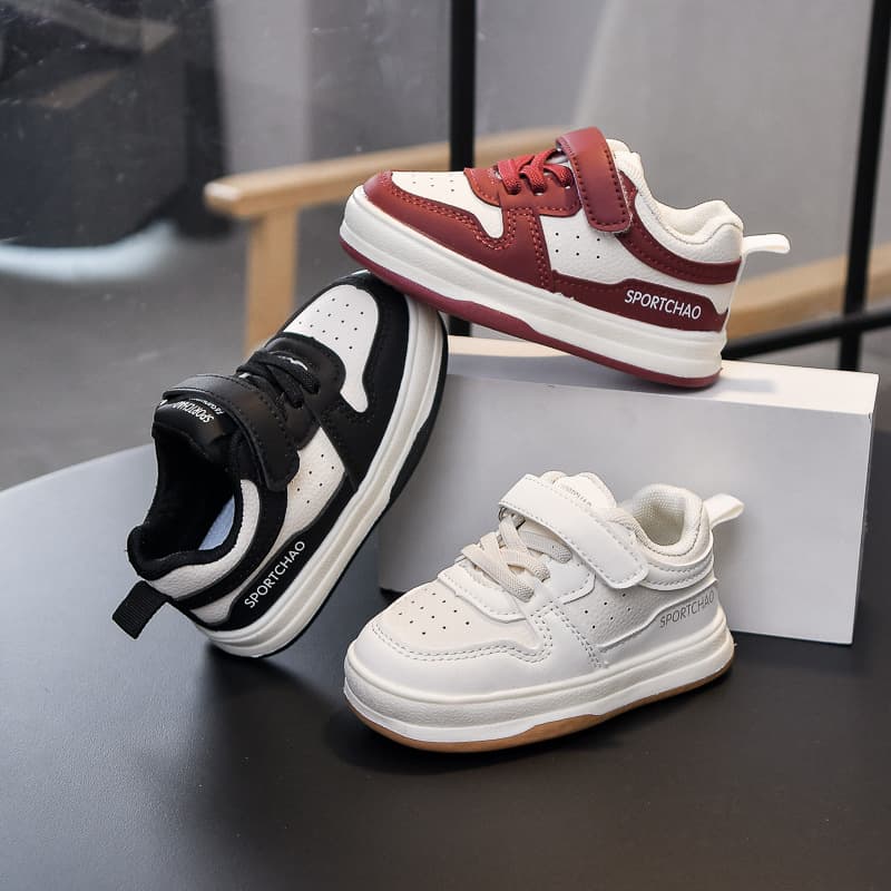 Children's Board Shoes Soft Sole Baby Shoes Toddler Walking Shoes 2026 Autumn Low-Top Single Shoes Korean Style White Shoes for Boys and Girls