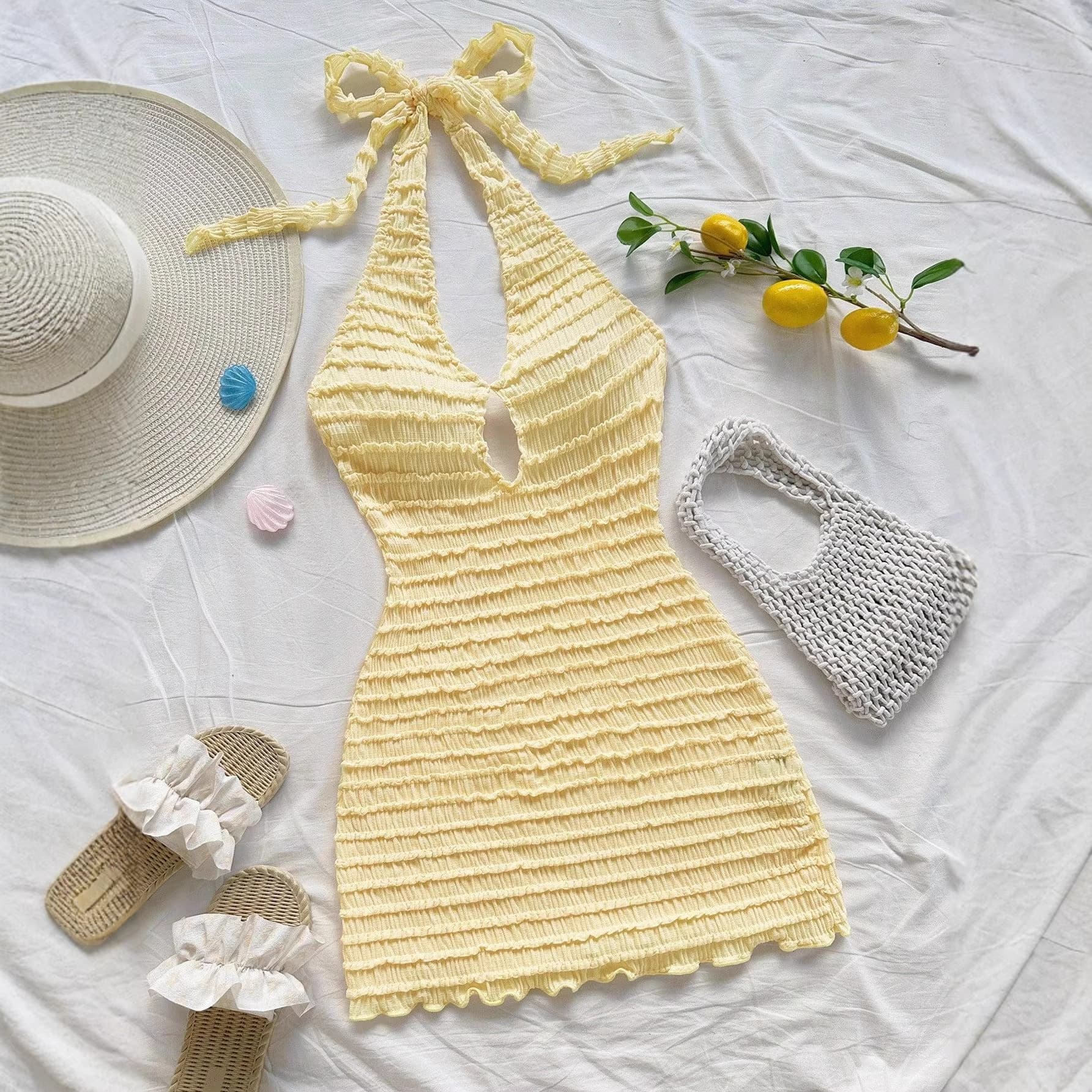 2026 Fall/Winter European and American Style Sexy Spaghetti Strap Hollow Mesh Sleeveless T-Shirt for Women 3D Effect Knitted Soft