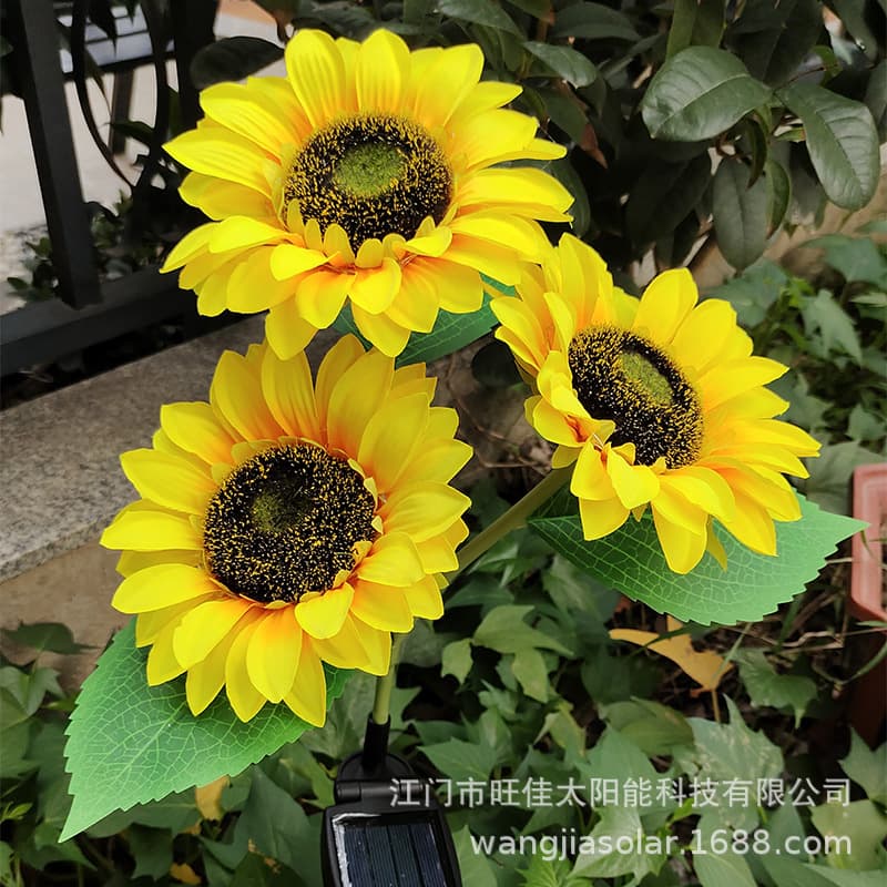 Solar Sunflower Lantern 3 Head Sunflower Floor Light led Garden Decorative Light Outdoor Garden Light Lawn Light