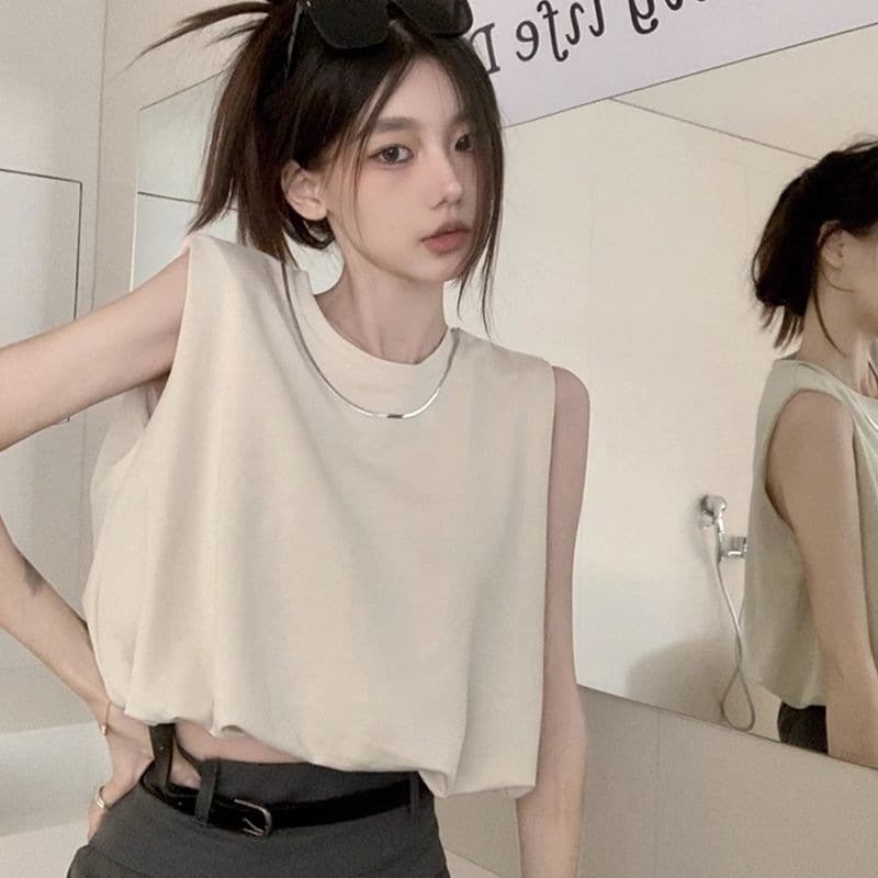 Sleeveless Vest T-Shirt for Women Summer New Design Short Hot Girl Going Out Unique Tank Top