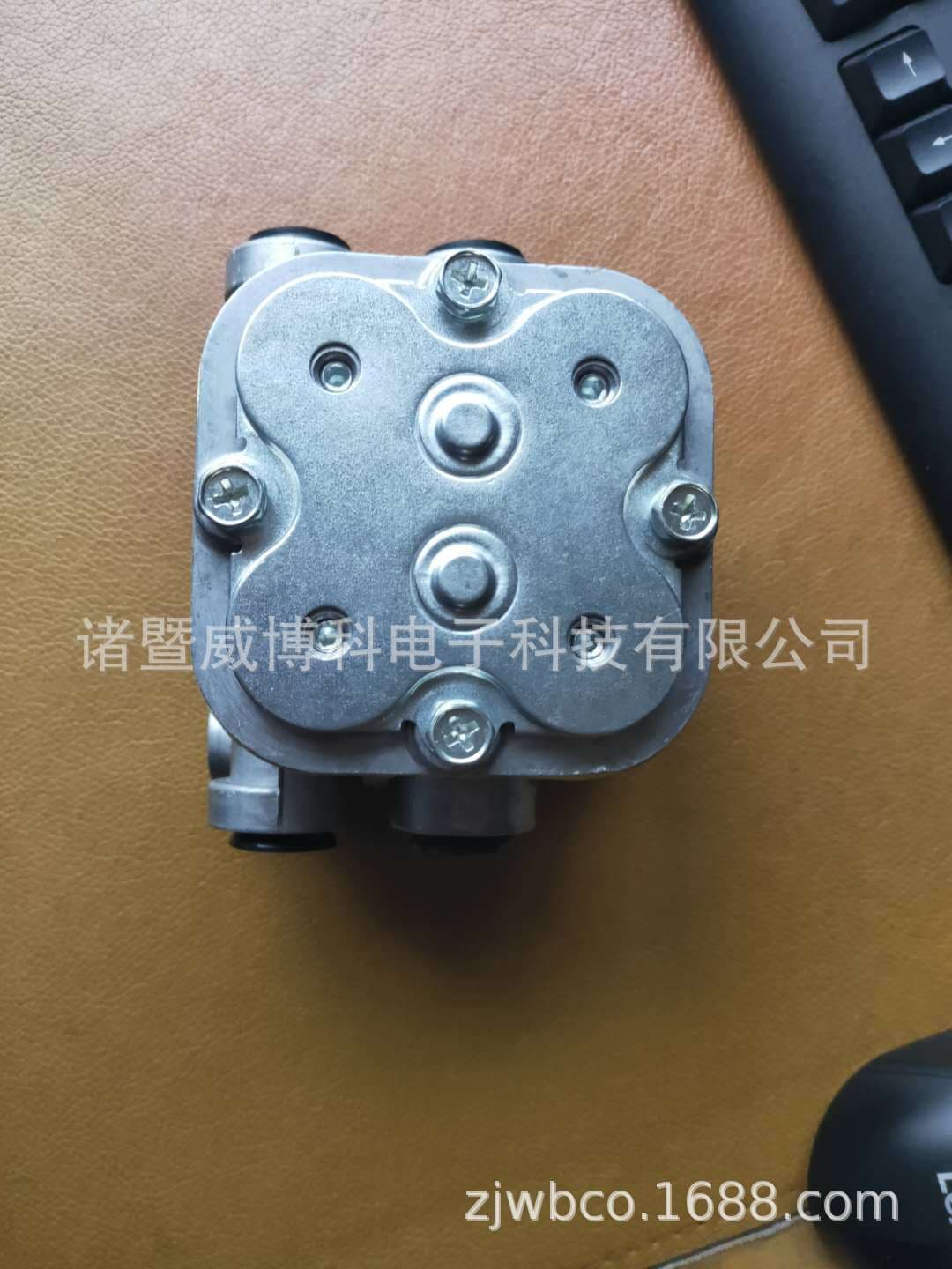 Japanese Truck Parts Four-Circuit Protection Valve 45180-00z13