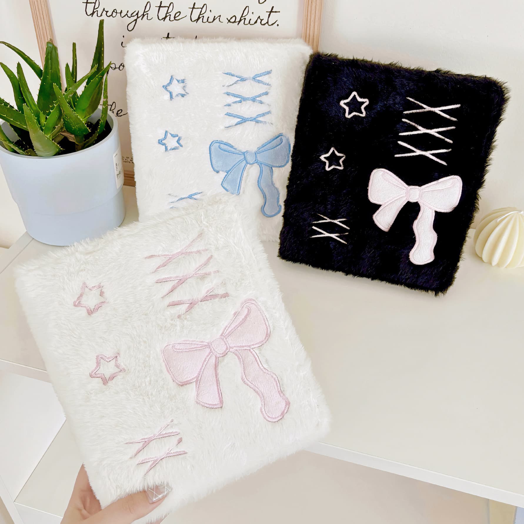 Original Ins Ballet Style Bow Plush A6 Card Album with Loose-Leaf Inner Pages for Star Collecting