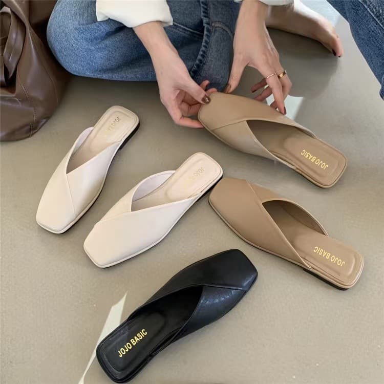 Women's Closed-Toe Slippers 2026 New Summer Half-Slippers Fashion Mules Ins Style