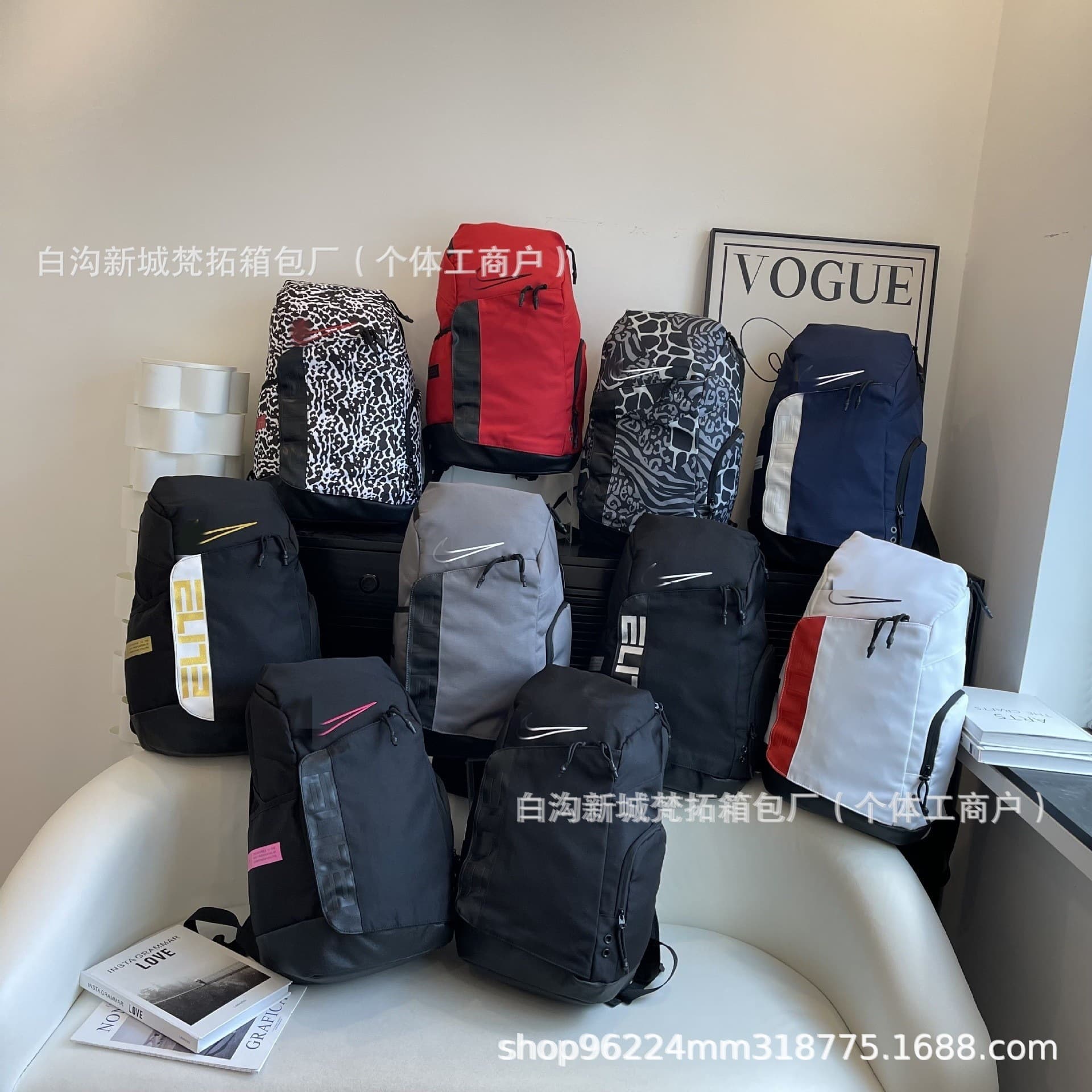 Large Capacity Laptop Backpack Lightweight Minimalist Trendy 2025 New Style for Middle and High School Students Cross-border