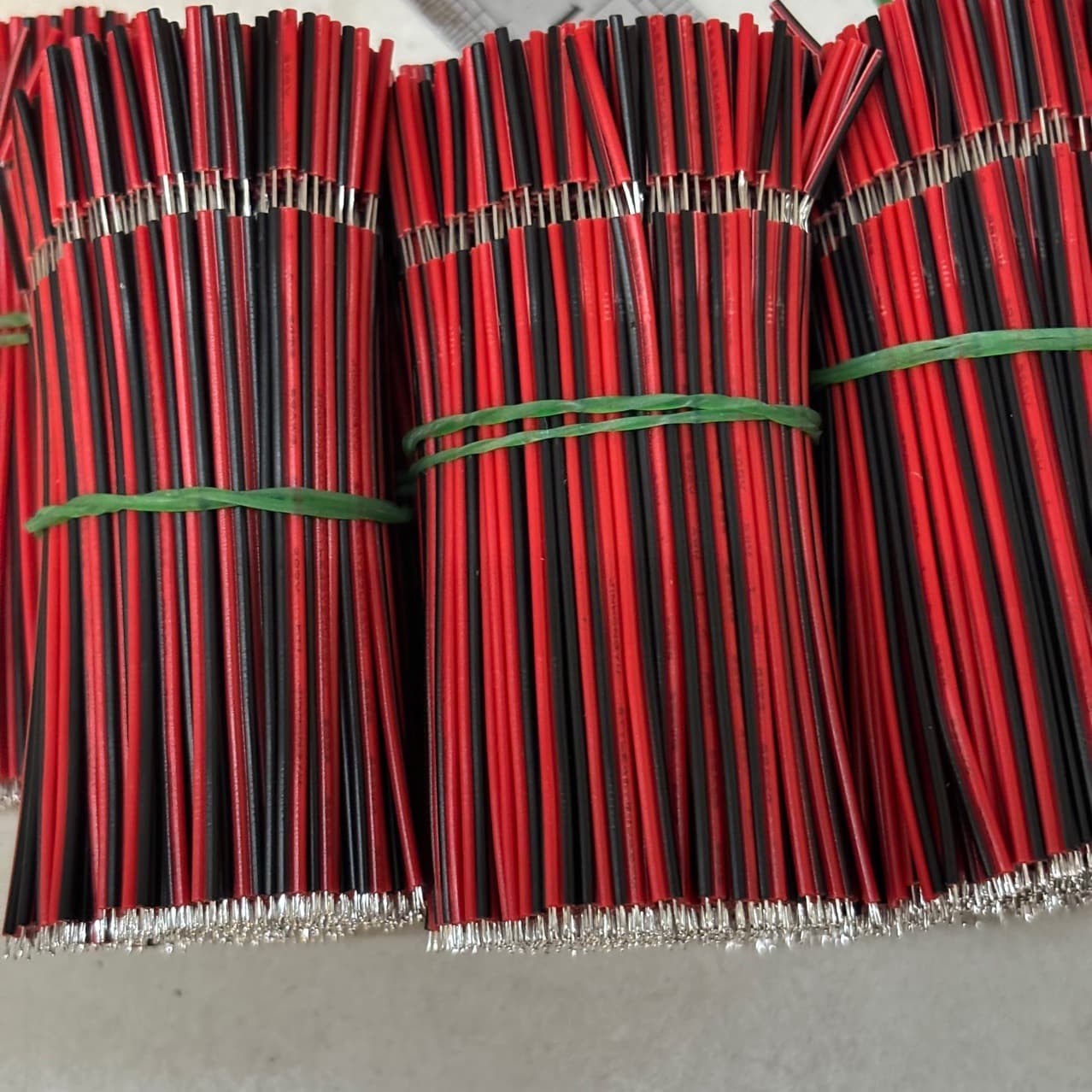 2468 Red and Black Parallel Wires 22/24/26/28 AGW Connector Wires with Tinned Copper Plated and Tinned