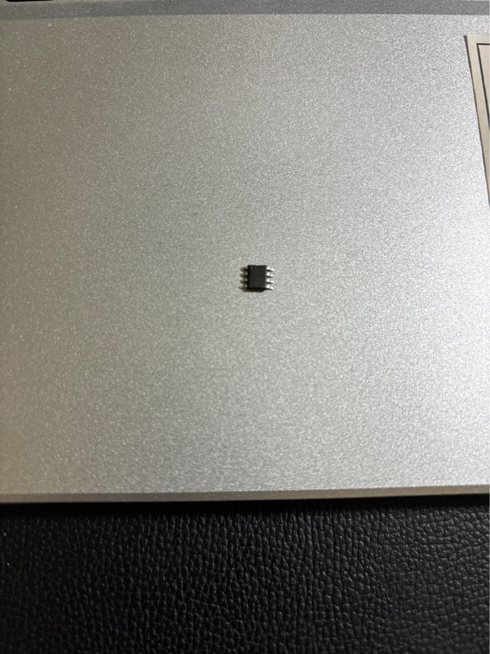 Domestic microcontroller chip components, SOP8 programming software, and design scheme
