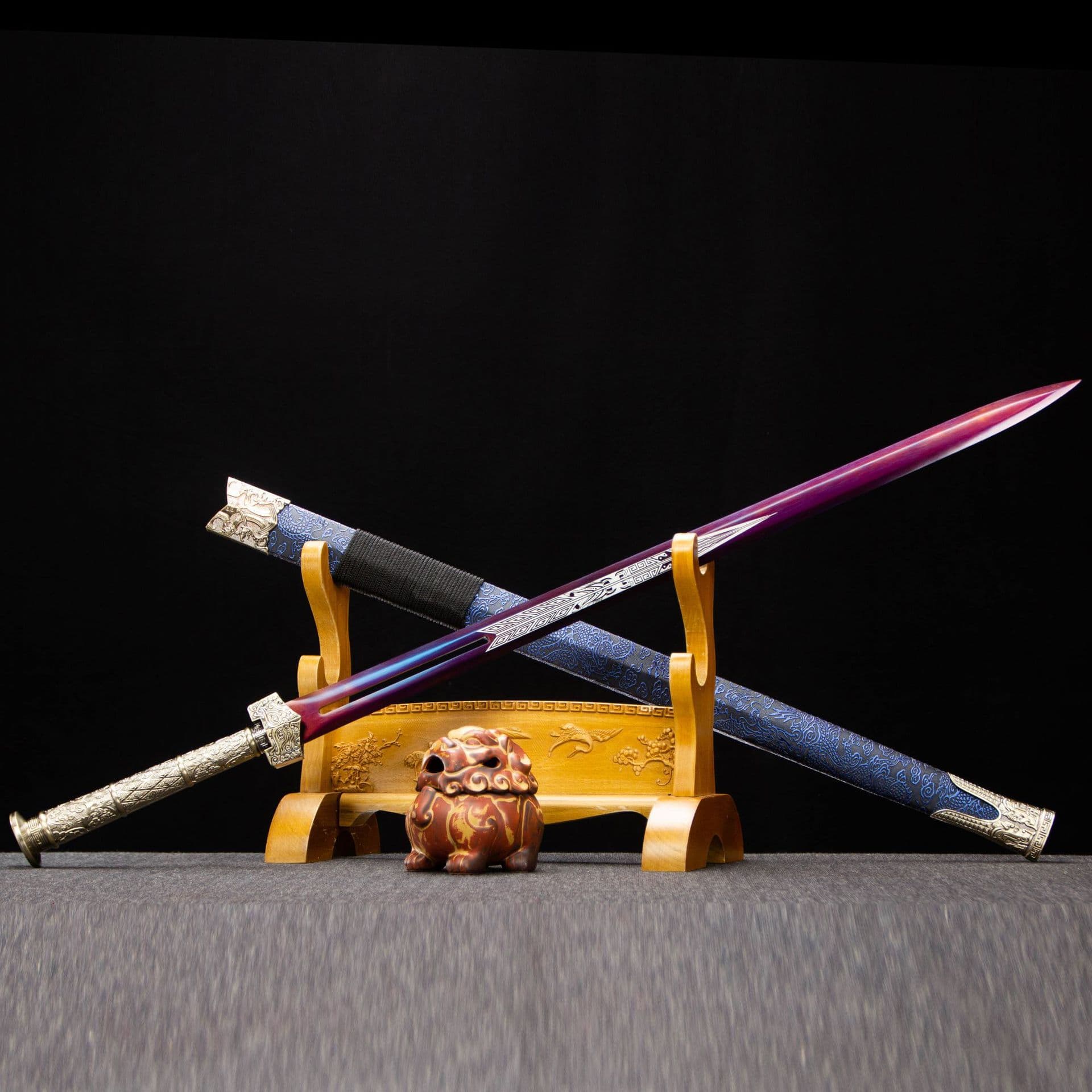 Longquan City High Manganese Steel Forged Purple Spring Autumn Han Sword Integrated Qin King Sword Tang Qing Hard Sword Cold Weapon Unsharpened