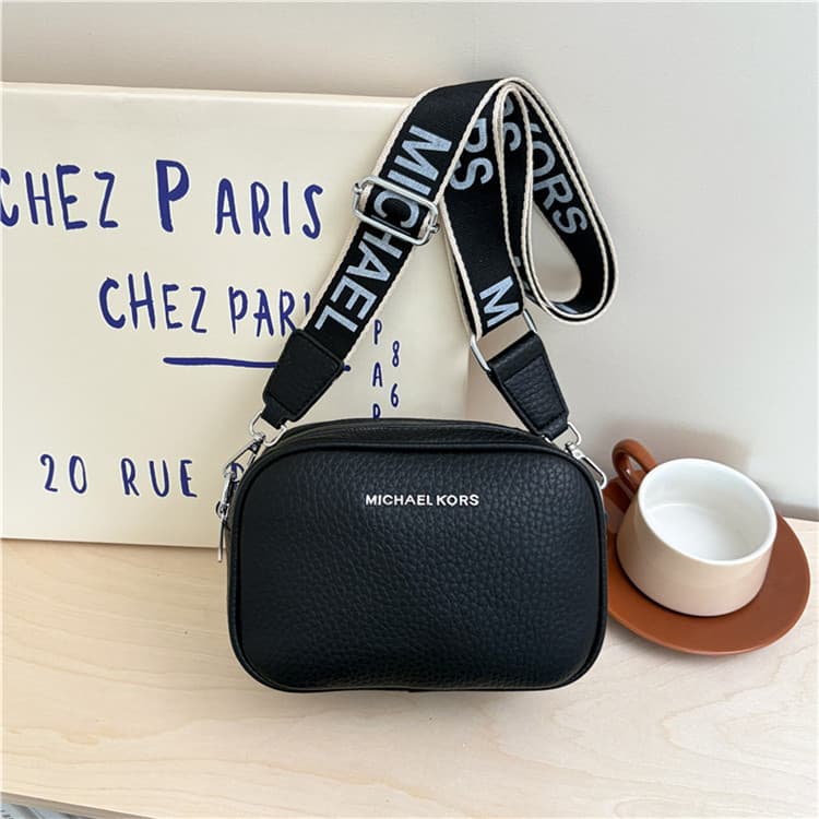 New Cross-border Solid Color PU Coin Phone Bag Fashion Versatile Single Shoulder Bag Retro Multi-layer Wide Strap Women's Crossbody Bag