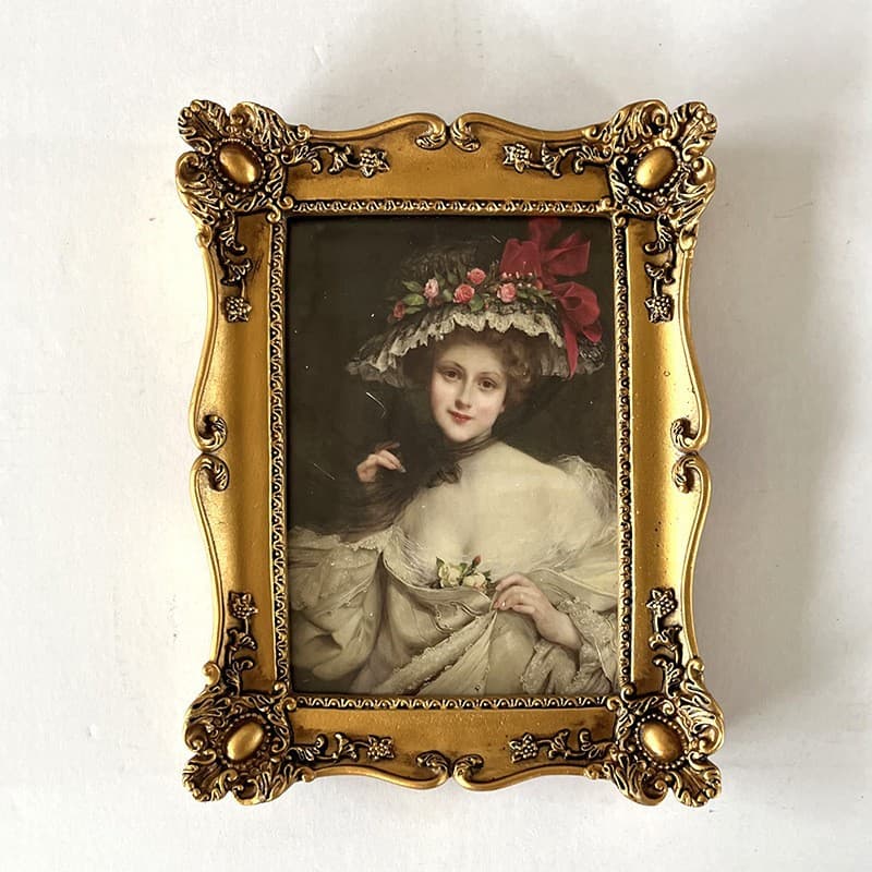 European Style Resin Photo Frame Vintage 6/7/10 Inch Rectangular Carved Hanging Combination Frame for Wall Display