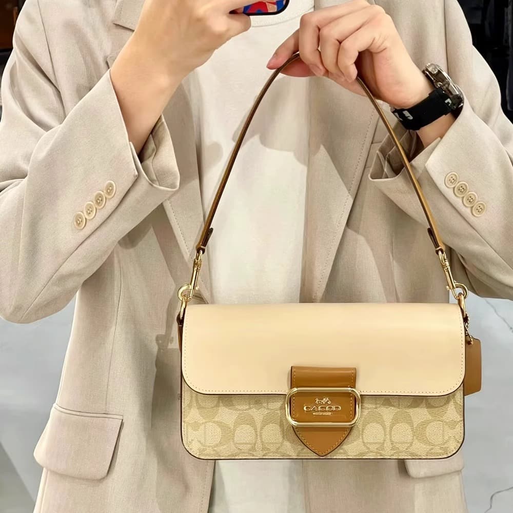 J840 Warehouse Duty-Free 2022 Small Zone Red Recommendation 08 Influencer Discount Goods New Bag G3