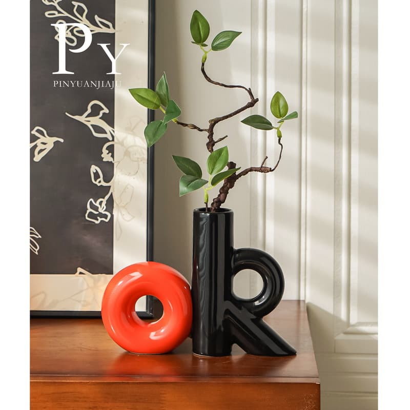 Medieval style OK simulated flower vase, personalized high-value ceramic retro art flower vessel, bed and breakfast living room desktop decoration