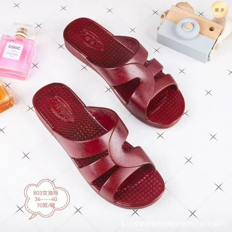 803 Women's Oil-Resistant Slippers Summer New Style Grandma Home Red Oil Slippers Non-Slip Soft Sole Women's Sandals Wholesale for Street Stalls