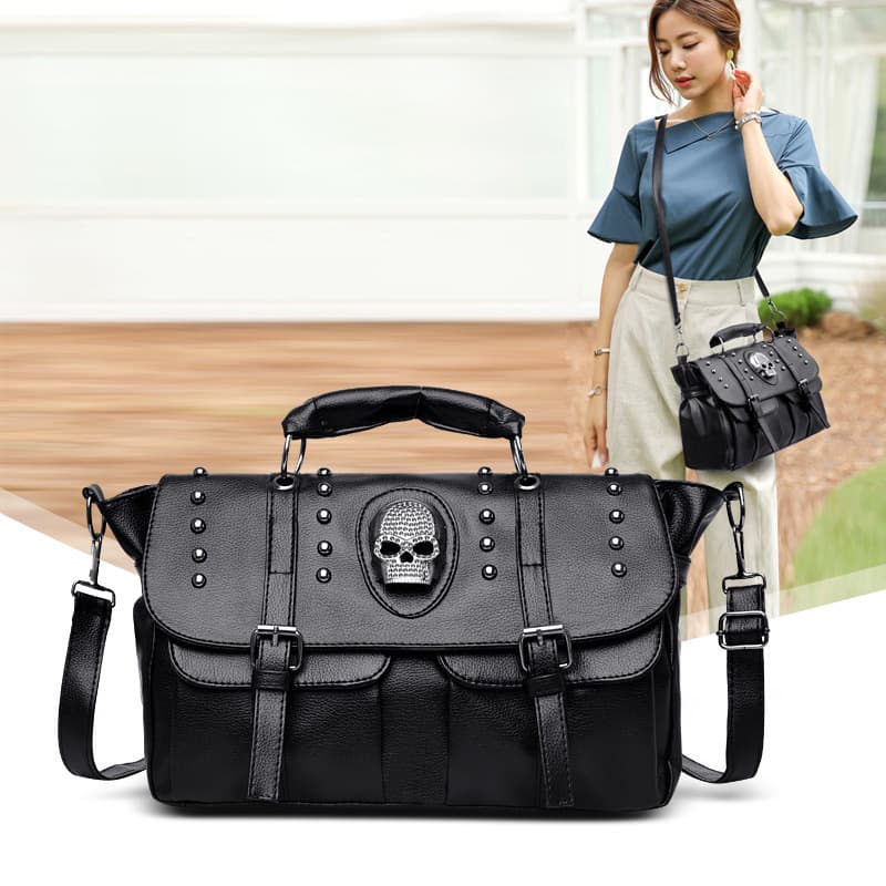 2019 New Motorcycle Double Pocket Punk Style Studded Skull Ghost Head Bag Retro Handheld Shoulder Crossbody Bag