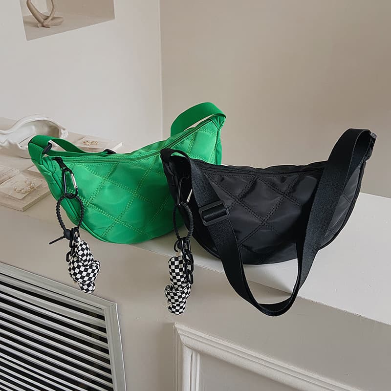 Chest Bag for Women 2025 New Trendy Ins Niche Quilted Casual Shoulder Armpit Bag Waist Bag Fashion Simple Crossbody Bag