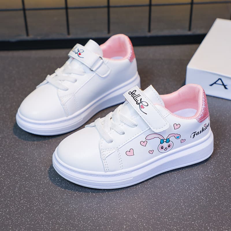 Children's Board Shoes 2026 Spring/Autumn New Korean Style Girls' Casual Shoes Cartoon Soft Sole for Toddlers and Older Girls