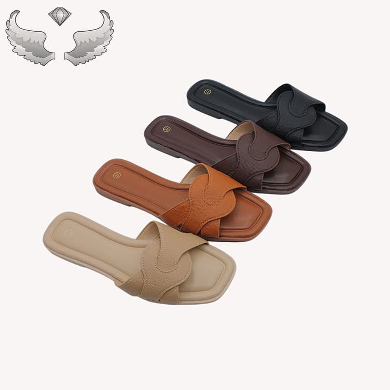 Foreign Trade Chaozhou Women's Shoes Fashion Design New Slippers Summer Flat Lightweight Craft Shoes Fashion Slippers