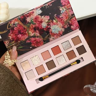 Begonia Flower Twelve-Color Oil Painting Style Eyeshadow Palette Pearl Matte Fine Glitter Pink Brown Earth Tone Low Saturation Eyeshadow Palette