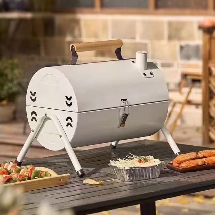 Effie Bear portable outdoor chimney barbecue outdoor picnic barbecue multi-functional charcoal grill surround