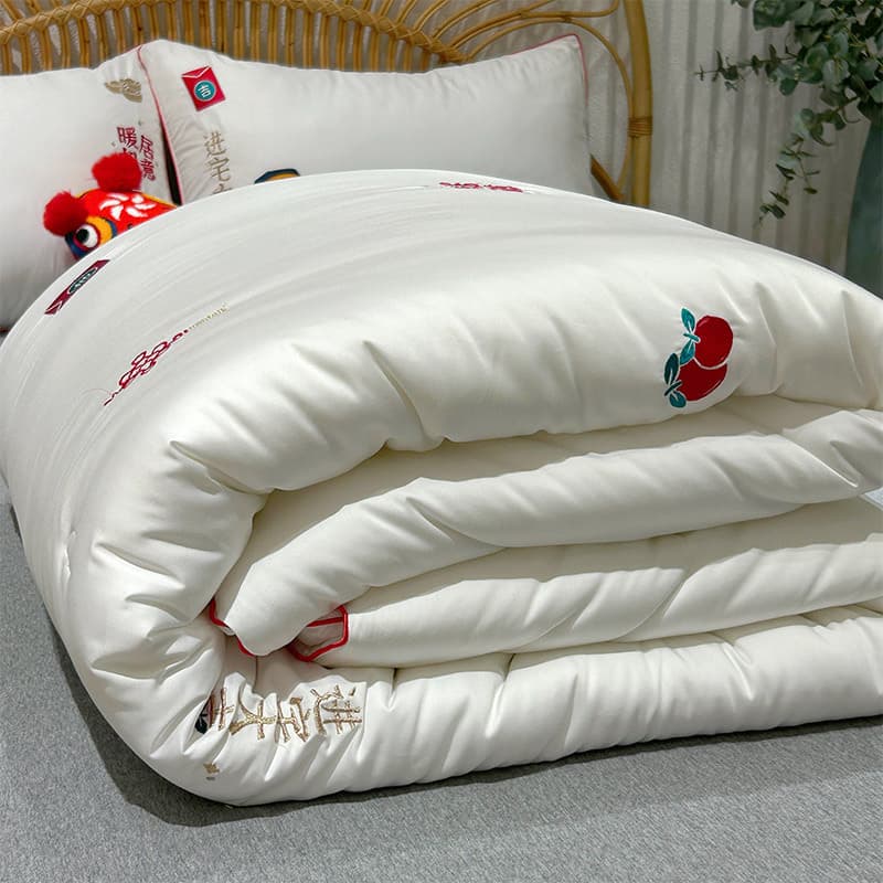 60S Sateen Fabric Housewarming Auspicious Quilt, Spring/Autumn Quilt Core Soft Comfort Extra Thick Winter Bedding Single/Dual