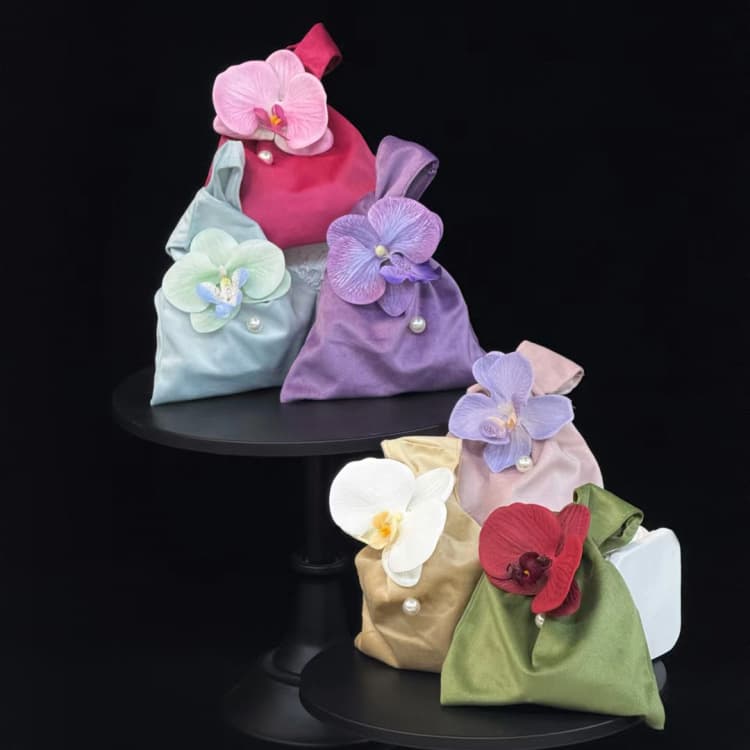 New Chinese Style Phalaenopsis Wedding Candy Box 2025 New Niche Wedding Souvenir Engagement Certificate Candy Box Empty