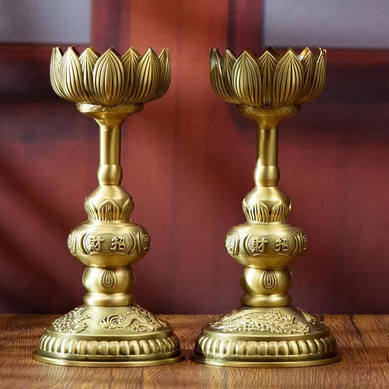 Wholesale Brass Lotus Candle Holder Candle Stand Pair for Buddhist Shrine Wedding Decor Gift