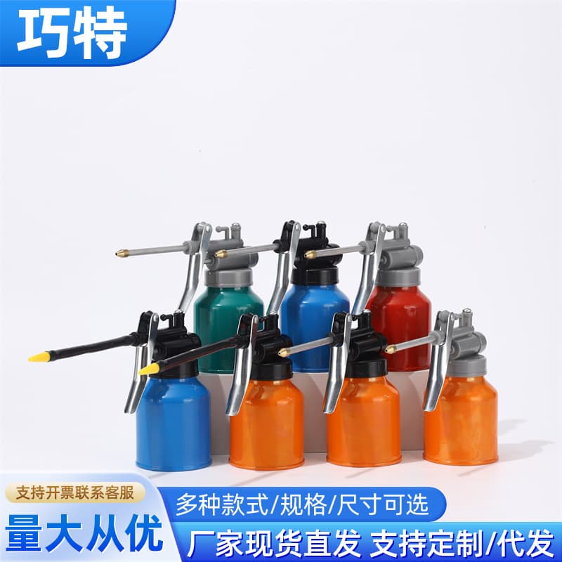 Cross-border In-Stock Oil Can Transparent Oil Filler Plastic Spray Oil Can Large Capacity Long Spout Oil Can High Pressure Metal Style