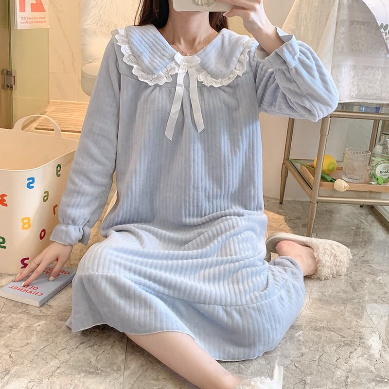 Coral Fleece Nightgown for Women, Autumn/Winter, Doll Collar Princess Style Loose Plus Size Pregnant Flannel Sleepwear