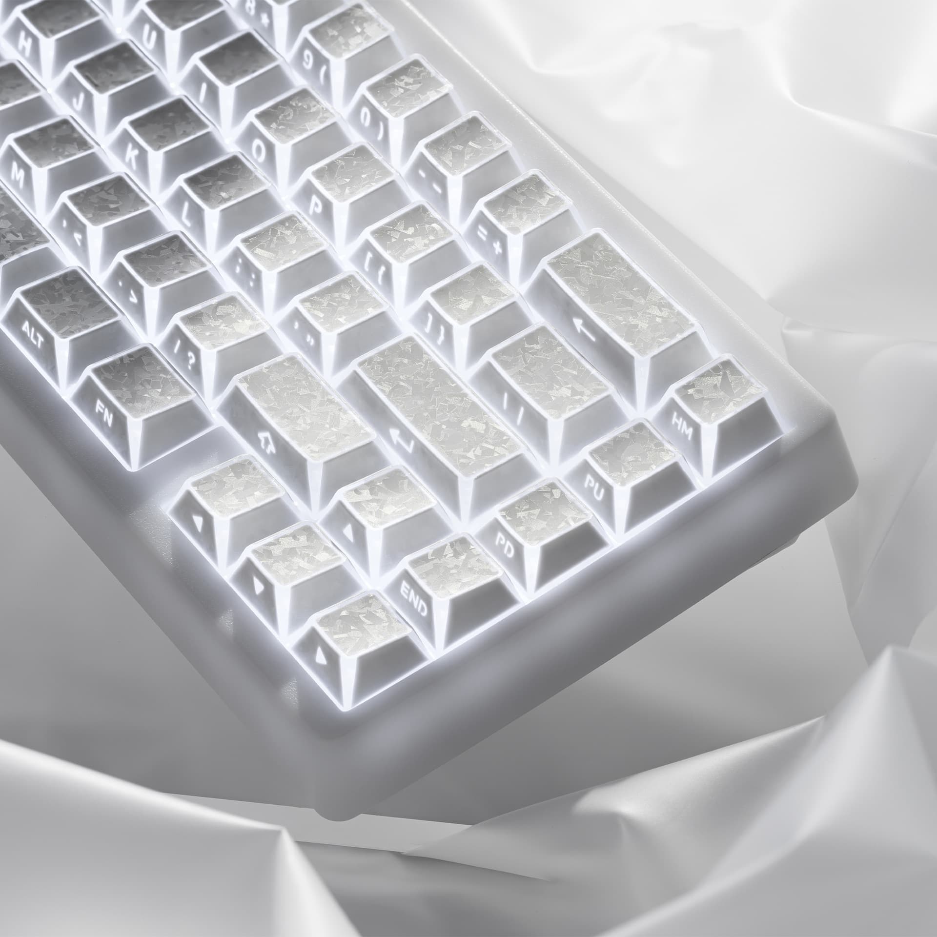 XVX carbon pattern refracted jelly keycap original side engraved translucent magnetic axis mechanical keyboard cap ev63 carbon fiber pattern