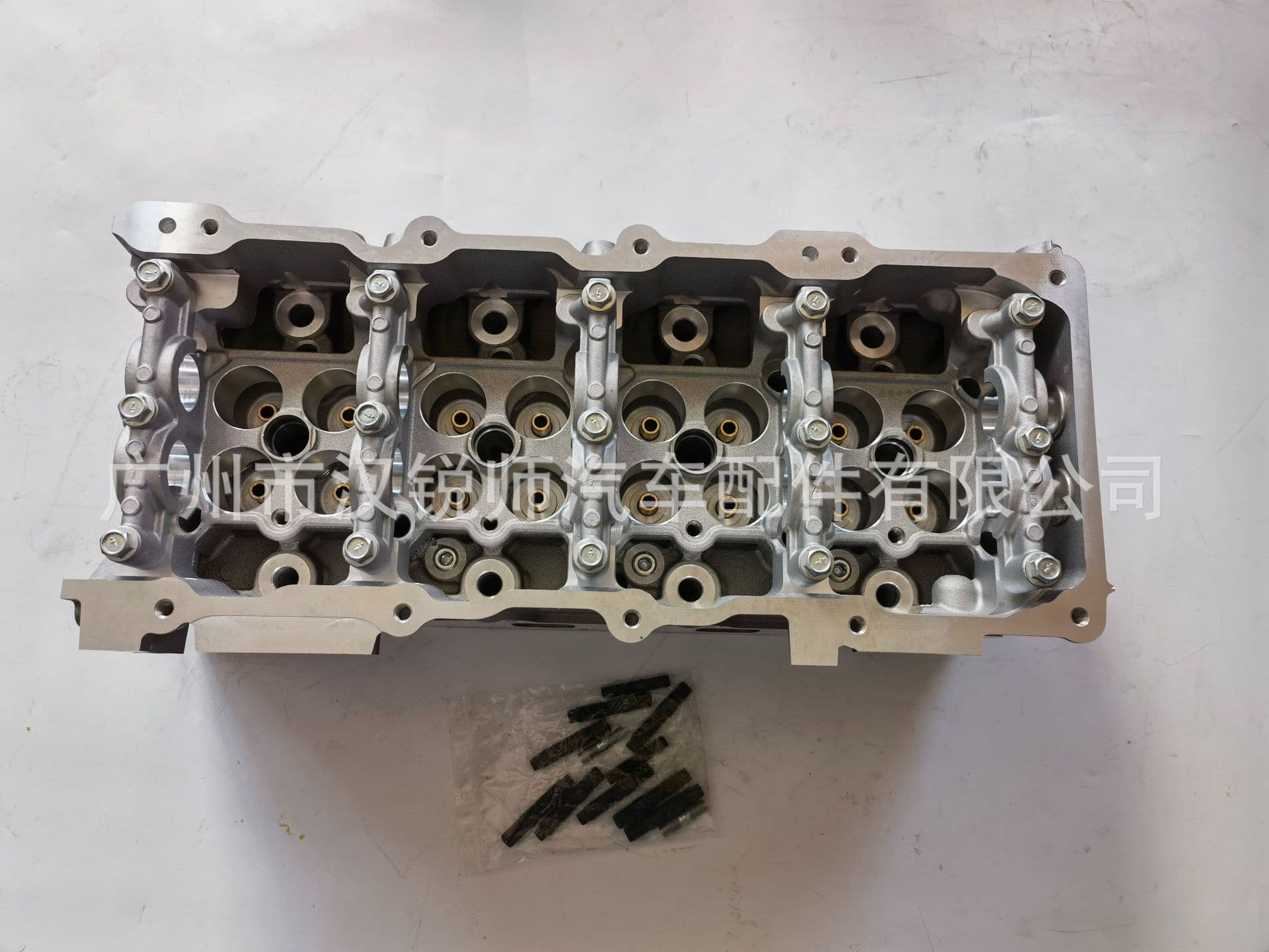 11039-vz20c suitable for Nissan Jiapeng URVAN E25E26 ZD30 engine cylinder head assembly