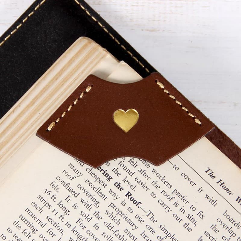 Cross-Border Pu Leather Ready-Made Fan-Shaped Book Corner Bookmarks Can Be Printed with Logos and Customized Laser Lover Name Book Page Holders