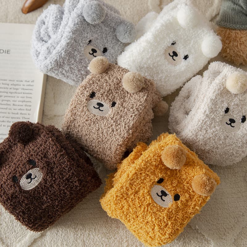 Coral Velvet Socks Women's Winter Thickened Plush Warm Sleep Socks Cute Cartoon Floor Socks Plus Stockings Batch