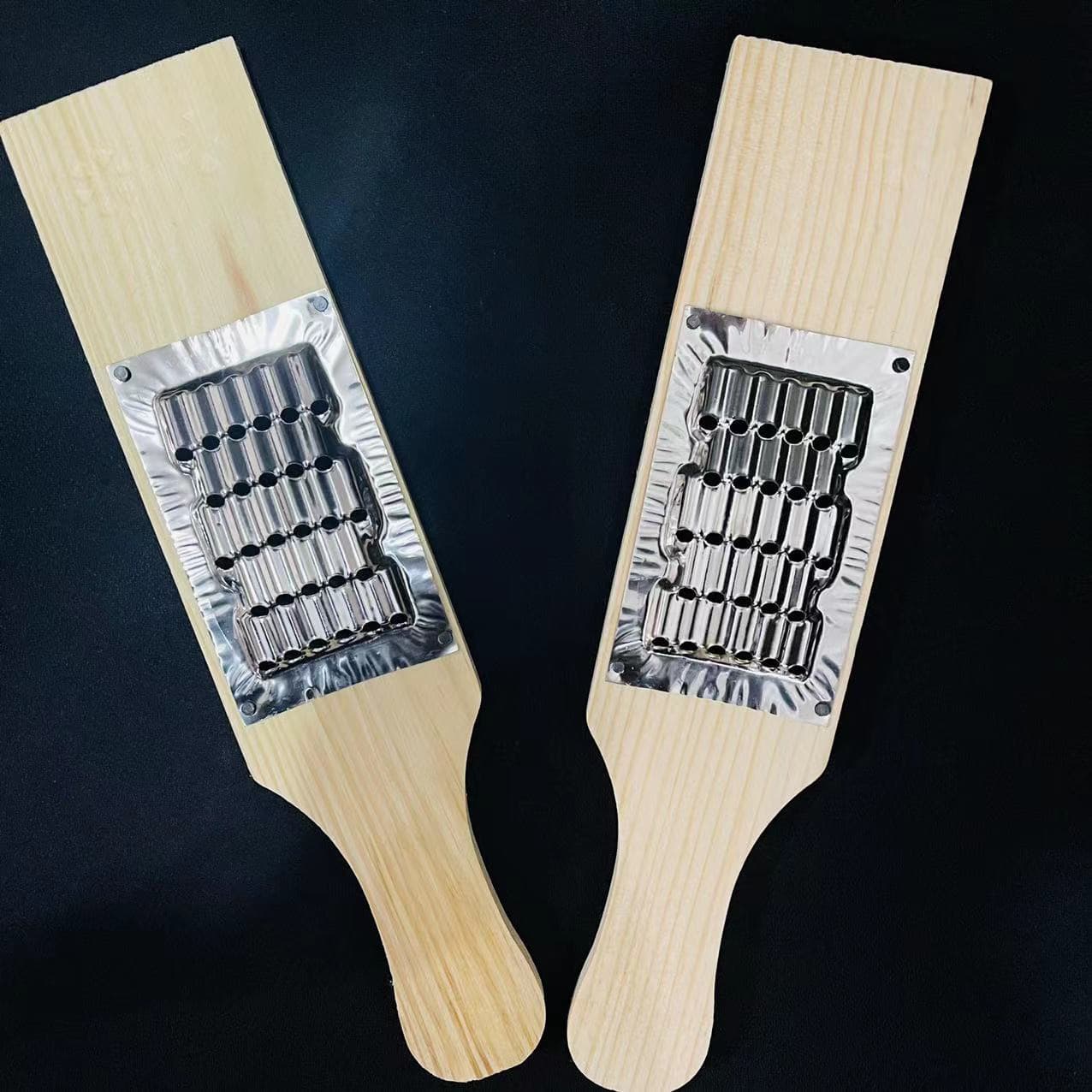 Household steel grater for potato and radish shredding, wholesale kitchen vegetable slicer at 2-yuan source price