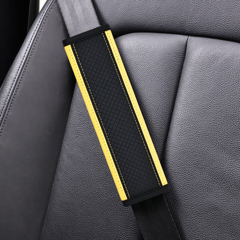 X701 XiYin TEMU Trending Skin-Friendly Leather Embossed 3D Car Seat Belt Shoulder Pad Cover