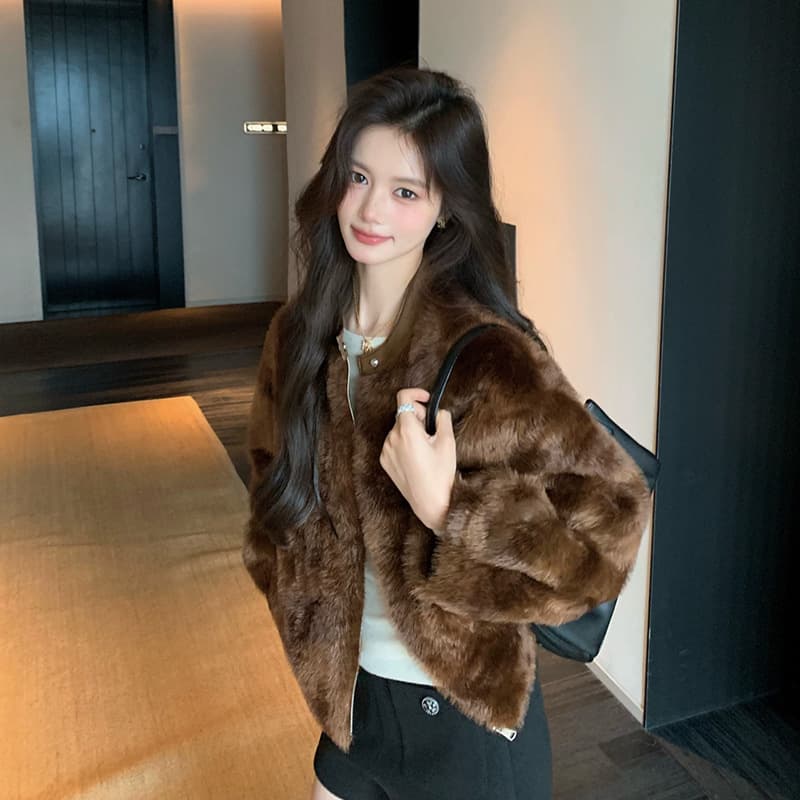 Winter Caramel Faux Lamb Fur Faux Fur Lined Coat Women's Eco-Fur Jacket 2026 Winter New Arrival