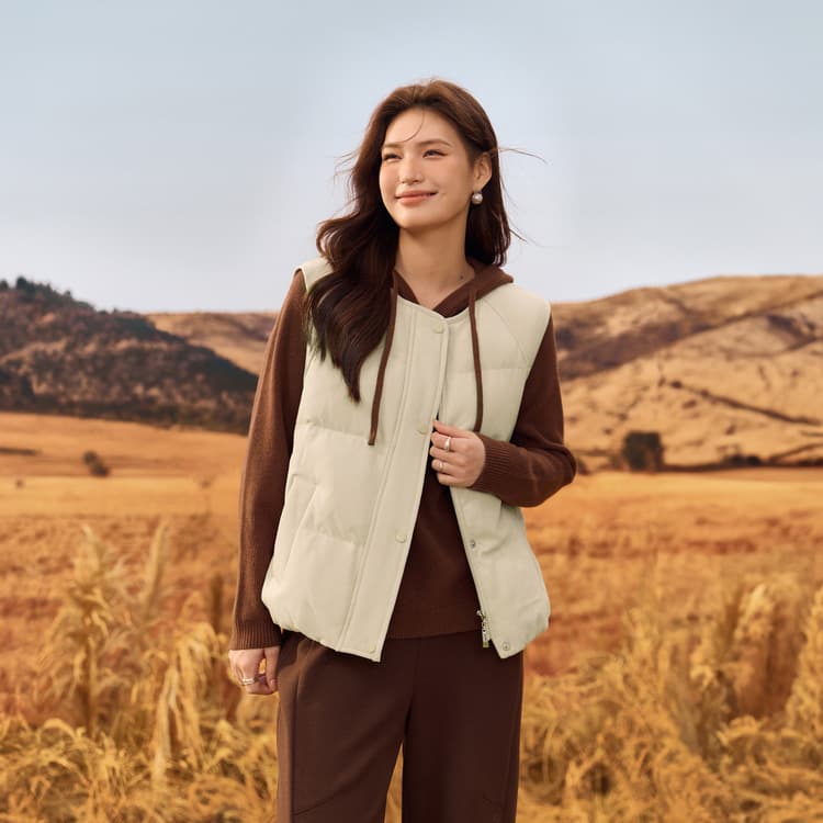 [Twill Textured Cotton Layered Vest] Slim Fit Plus Size Korean Style Versatile Top, New Winter Style for Curvy Women