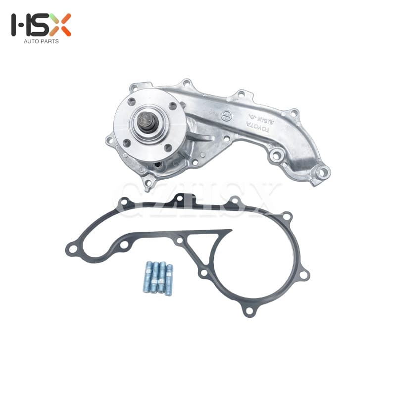 16100-79445 engine water pump assembly for Toyota Land Cruiser, Hilux auto parts.