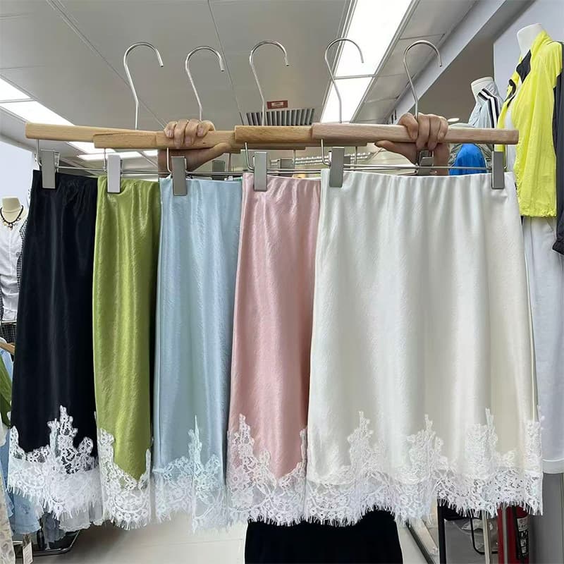 Acetate satin skirt 2026 summer new style French high-end lace splicing high waist hip mid-skirt