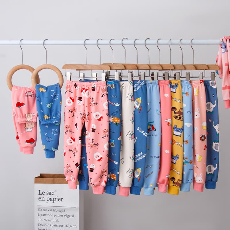 Children's Home Pants, Autumn/Winter Fleece-Lined Thickened Base Pants, Medium and Small Kids Milk Silk Sleep Pants, Mid-Waist Ankle-Warmers