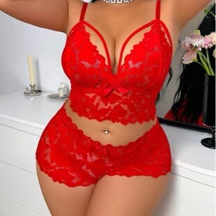 2026 Lace See-Through Sexy Three-Piece Midnight Seductive Lingerie Set Wholesale 2026 European and American Lingerie
