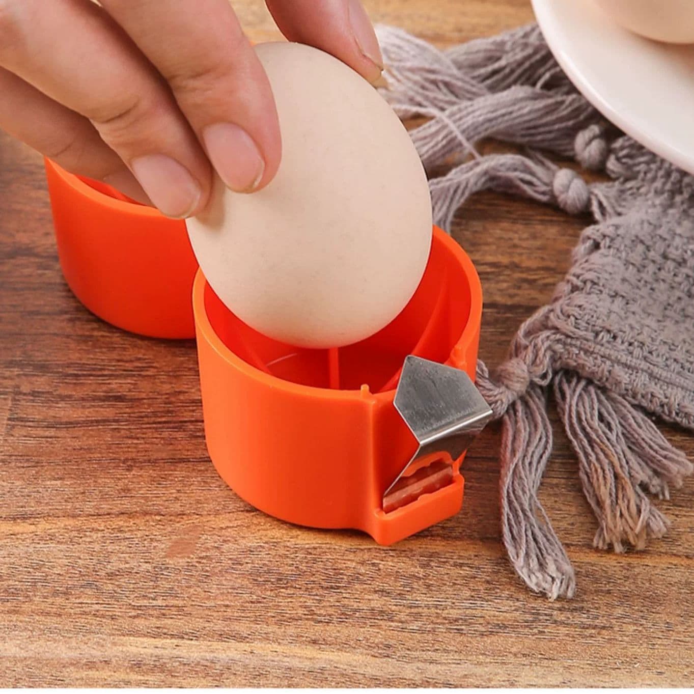 Egg shell opener, home kitchen egg peeling artifact, egg separator, cross-border spot egg machine tool