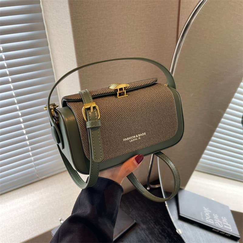 Premium Light Luxury Retro Box Bag for Women 2025 New Niche Fashion Handbag Shoulder Crossbody Small Square Bag