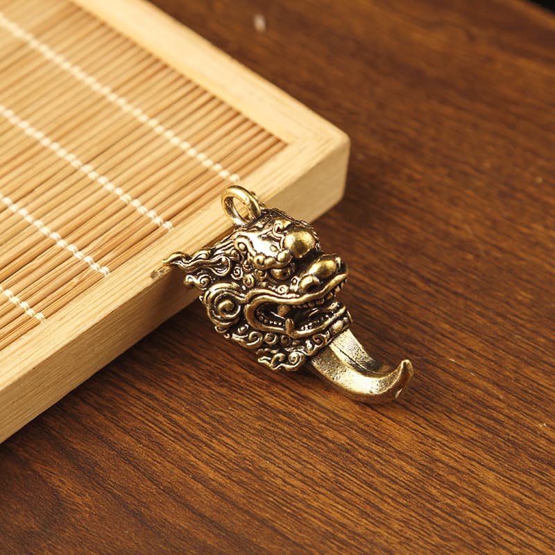 New Creative Pixiu Wolf Tooth Pendant Fortune-Bringing Copper Pixiu Tiger Tooth Keychain Original Design Craft