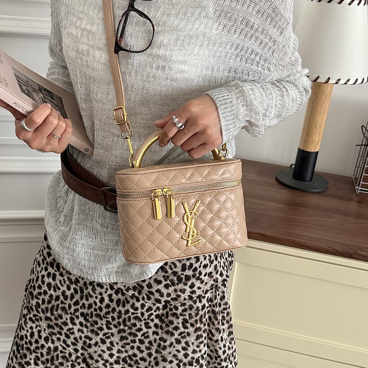 Luxury Diamond-Quilted YSL-Style Handheld Box Bag, Niche Design, Trendy, Versatile, Minimalist, High-End, Chic Crossbody Square Bag