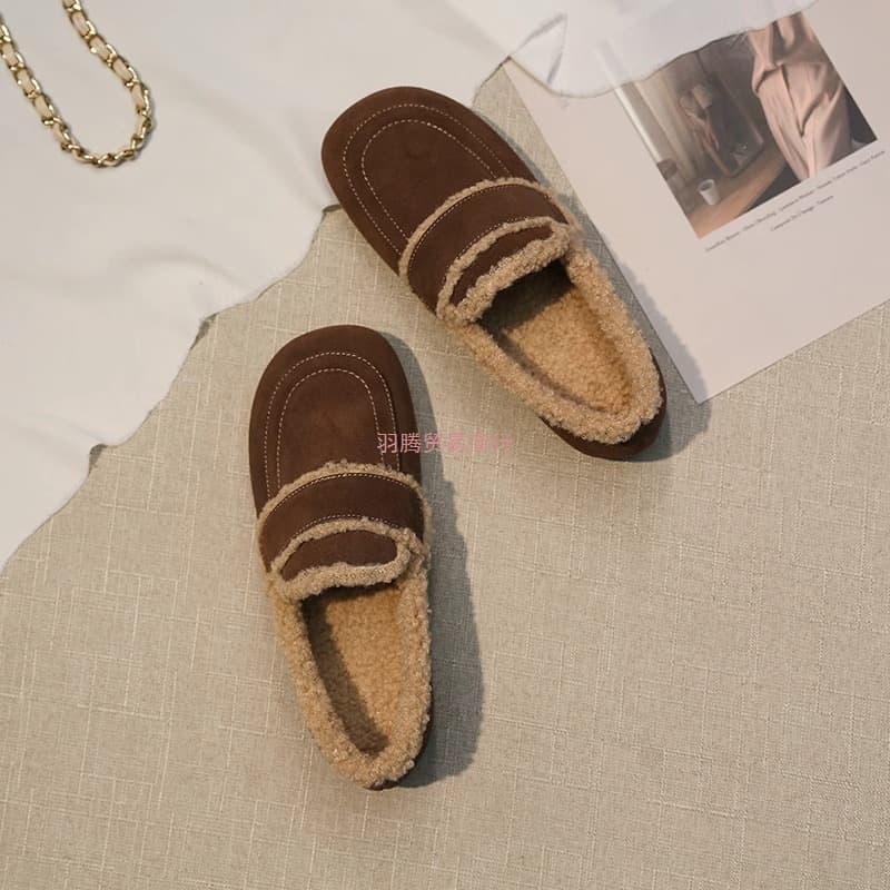 2025 Autumn/Winter New Fur Slippers for Women, Outdoor Wear Flats, Birkenstock Retro Slip-On Fleece-Lined Shoes