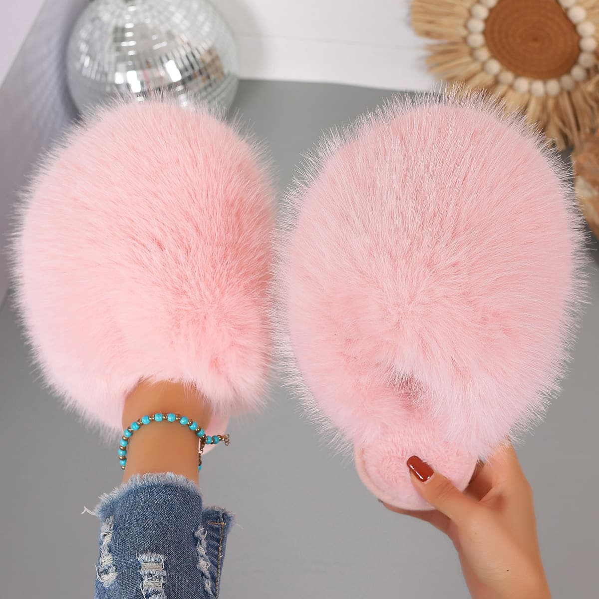 Fluffy Furry Slippers for Women, Autumn Winter Fashion Multi-Color Export Large Size New Flat Closed-Toe Warm Cotton Slippers