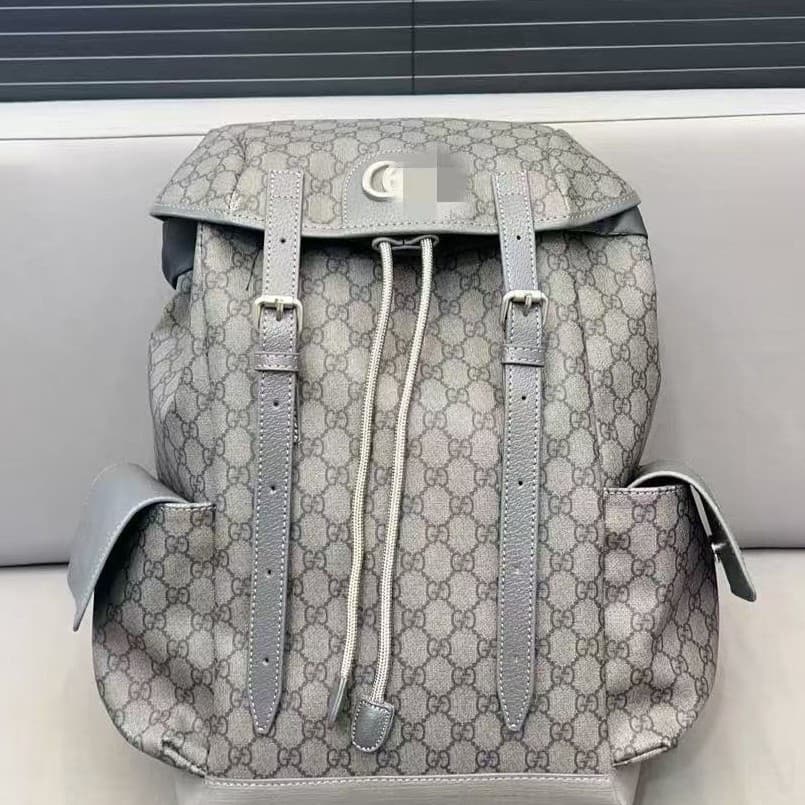 Stylish Travel Backpack for Campus Commuting, Large Capacity Student Backpack for Middle and High School, Branded Dual-Shoulder Backpack for Export