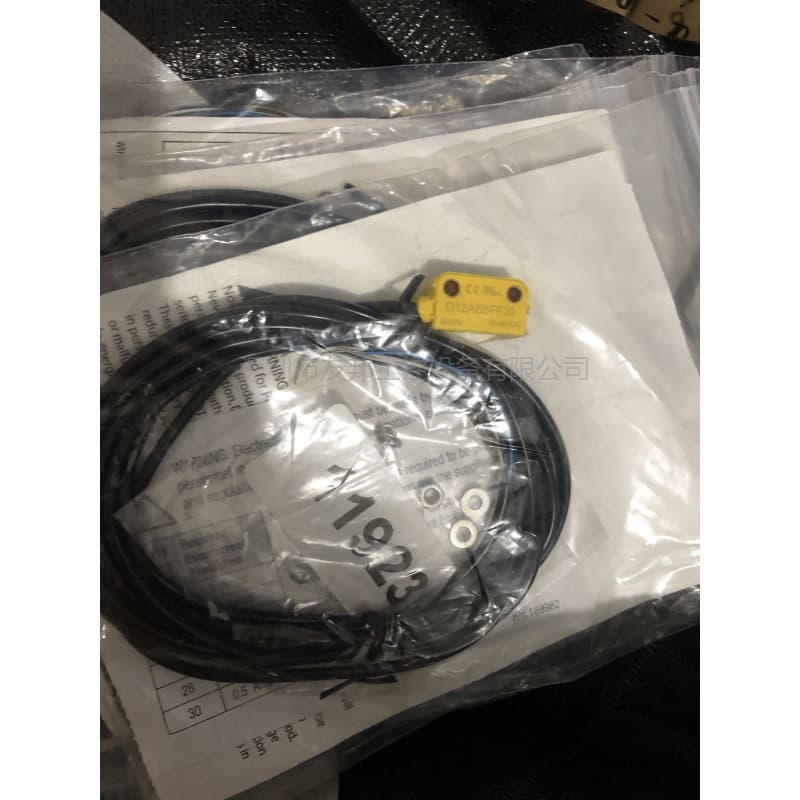 Full BANNER Sensor Q12AB6FF50/Q12AB6FF30, price negotiable.